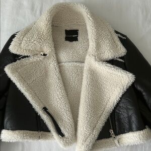 Fashion Nova  Black and Cream Crop Teddy Moto Jacket M